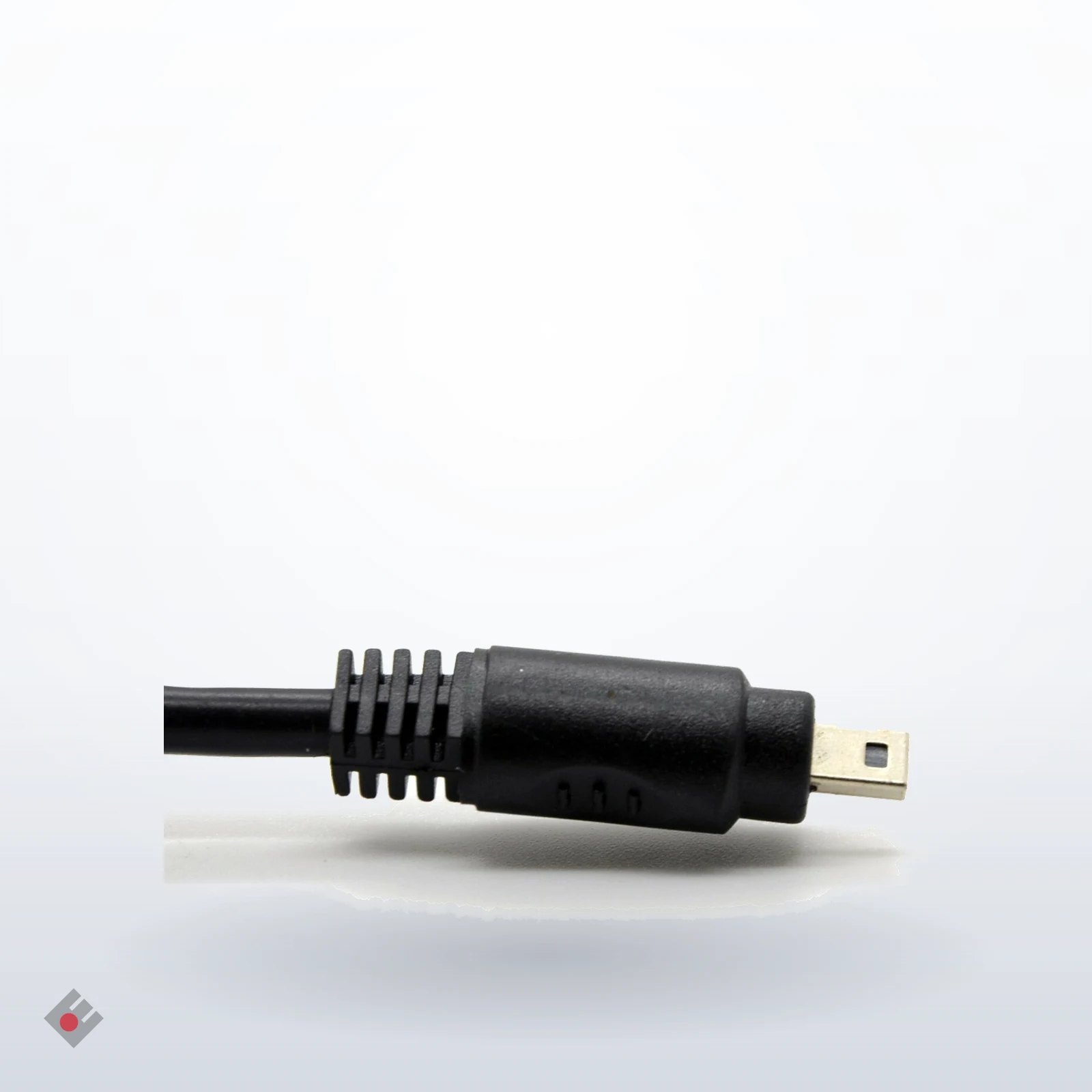M30 / Amaya Cable