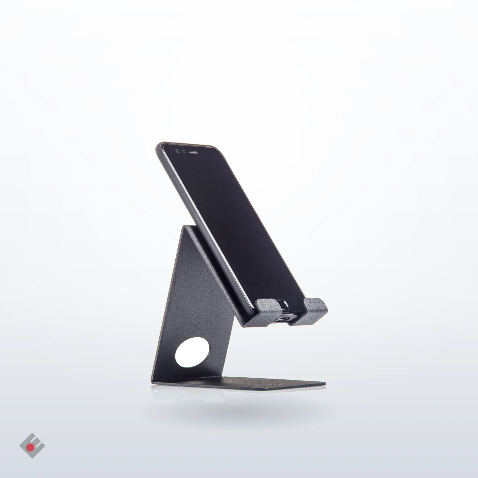 Z26 Stand